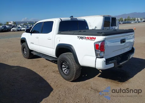 2023 Toyota Tacoma Trd Off Road z USA, uszkodzony, nr VIN 3TMCZ5ANXPM574316